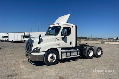 2016 Freightliner Cascadia 125 6x4 Tracteur Routier