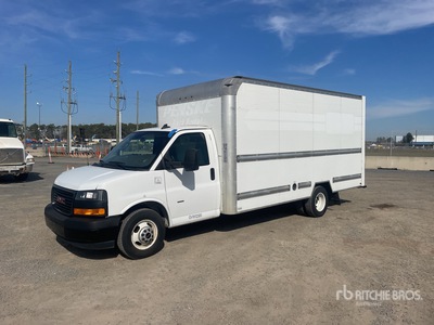 2019 GMC Savana G3500 4x2 Van Truck