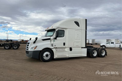 2018 Freightliner Cascadia 126 6x4 Tracteur Routier Couchette