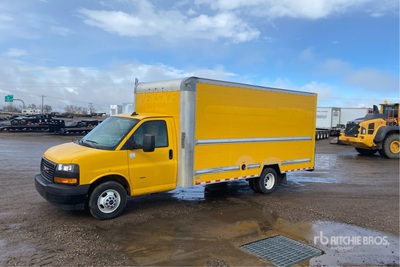 2019 GMC Savana G3500 4x2 Van Truck