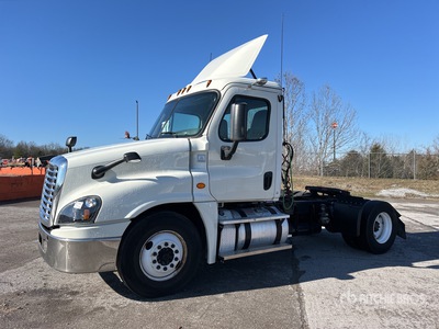 2016 Freightliner Cascadia 125 4x2 Tracteur Routier