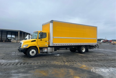2018 Hino 268 4x2 Van Truck