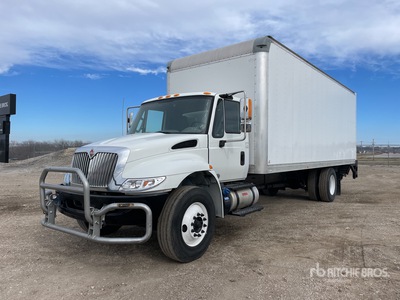2017 International 4300 4x2 Van Truck