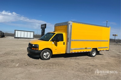 2019 GMC Savana G3500 4x2 Van Truck