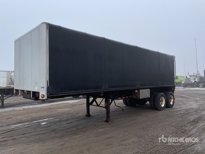 2003 Manac 30 ft T/A Curtain Side Trailer