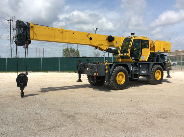 2013 Grove RT530E-2 Rough Terrain Crane 2013 Grove RT530E-2 Rough Terrain Crane