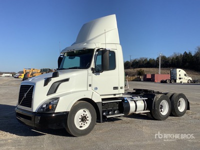 2016 Volvo VNL300 6x4 Tracteur Routier