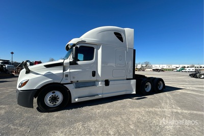 2018 Freightliner Cascadia 126 6x4 Tracteur Routier Couchette