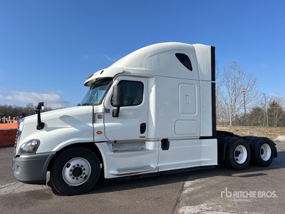 2017 Freightliner Cascadia 125 6x4 Tracteur Routier Couchette