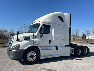 2016 Freightliner Cascadia 113 6x4 Tracteur Routier Couchette