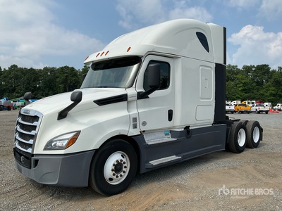 2019 Freightliner Cascadia 126 6x4 Sleeper Truck Tractor