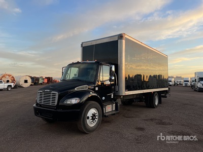 2015 Freightliner M2 106 4x2 Furgonetka