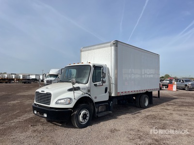 2019 Freightliner M2 106 4x2 Furgonetka