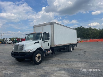 2018 International 4300 SBA 4x2 Van Truck