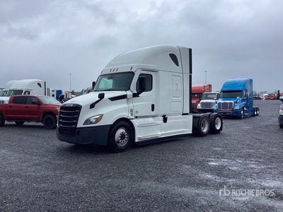 2020 Freightliner Cascadia 126 6x4 T/A Sleeper Truck Tractor