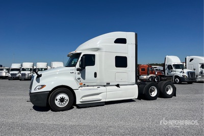 2018 International LT625 6x4 T/A Sleeper Truck Tractor