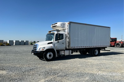 2016 Hino 268 4x2 Ciężarówka chłodnia