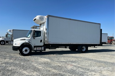 2015 Freightliner M2 106 4x2 Ciężarówka chłodnia