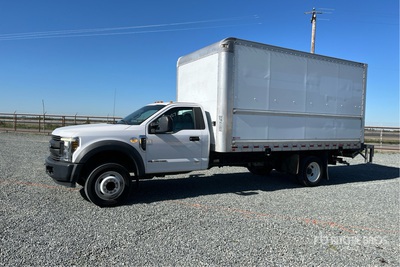 2018 Ford F-450 XL 4x2 Furgonetka