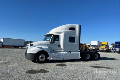 2019 International LT625 6x4 Ciągnik siodłowy T/A z kabiną sypialną