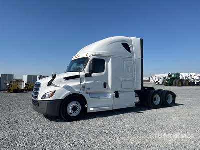 2019 Freightliner Cascadia 126 6x4 Ciągnik siodłowy T/A z kabiną sypialną