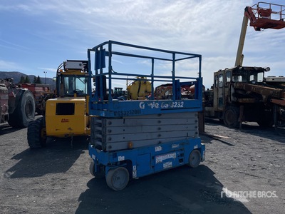 2015 Genie GS3232 Electric Scissor Lift (Inoperable)