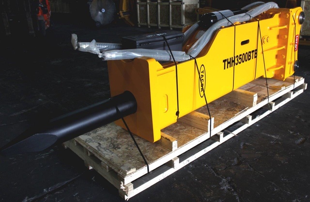 Tacsa THH3500B Hydraulic Breaker - Fits Cat 345/349 w/ "TB" Linkage - Unused