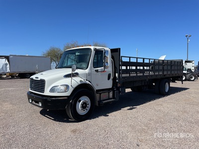 2018 Freightliner M2 106 4x2 Ciężarówka z płaską platformą