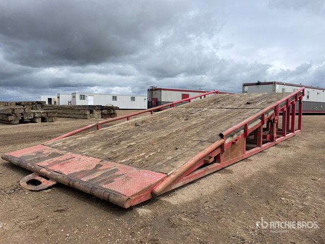 Custom Built 30 ft x 12 ft Rig Moving Ramp | Ritchie Bros. Auctioneers
