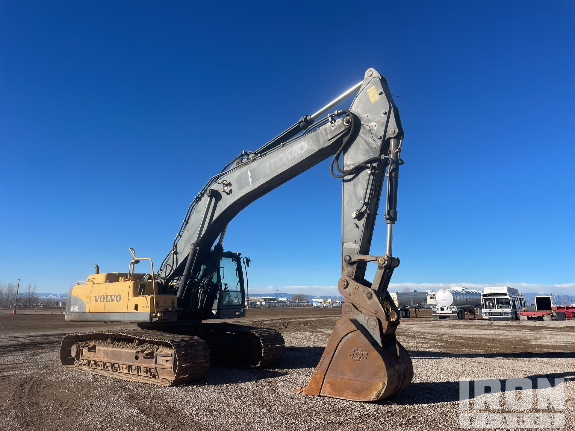 2008 Volvo EC460CL Tracked Excavator in Longmont, Colorado