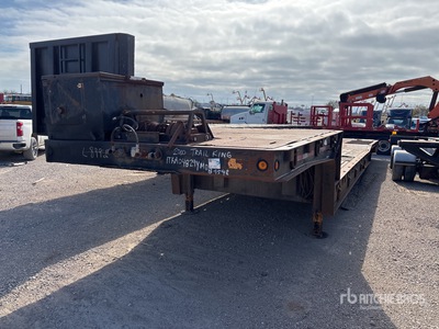 2000 Trail King T/A Hydraulic Tail Trailer