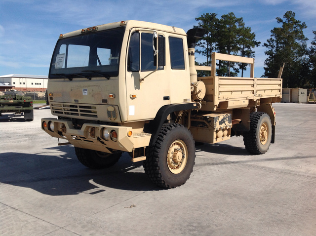 1997 Stewart & Stevenson M1078 LMTV 4x4 Cargo Truck