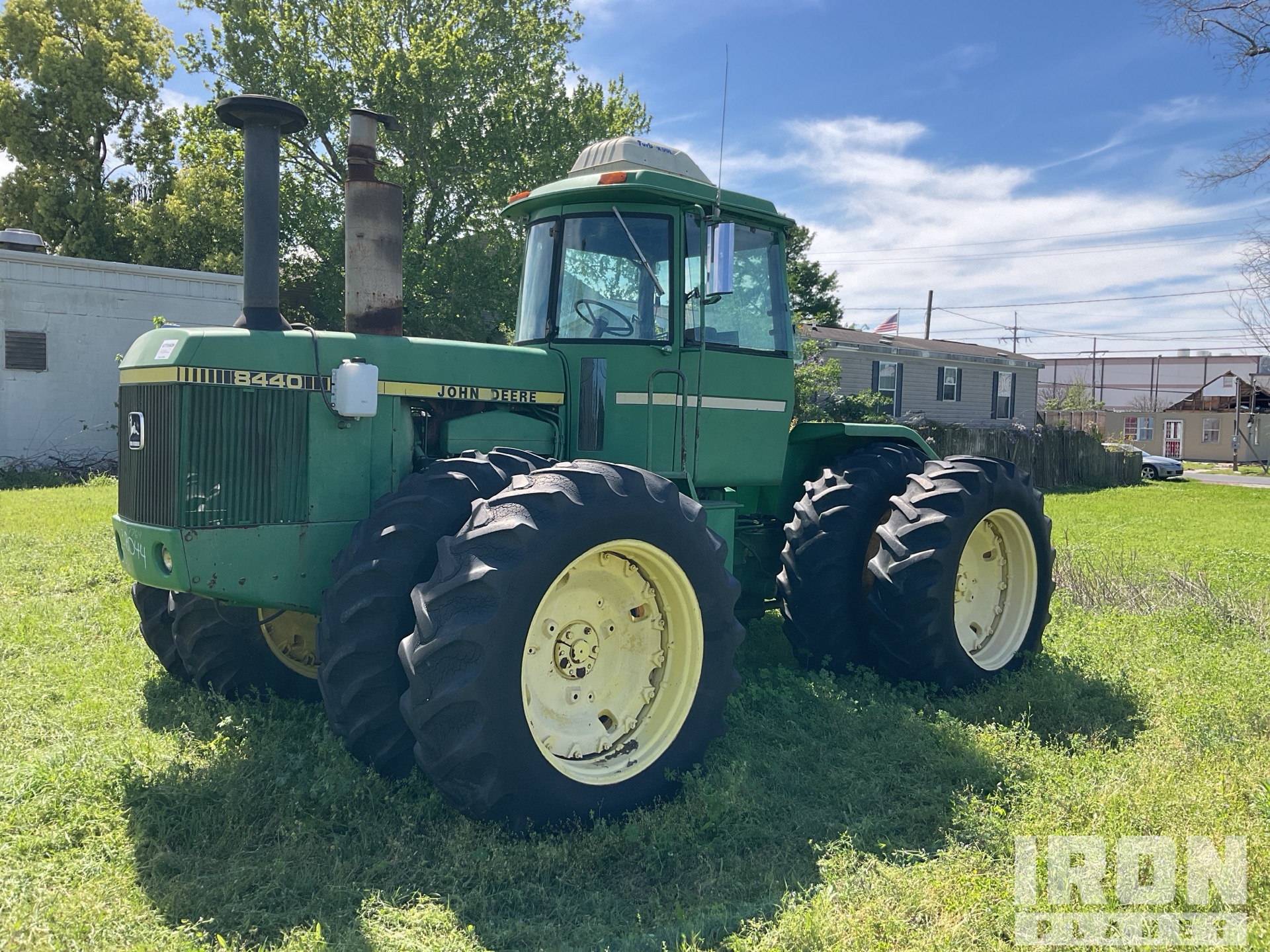 1980 John Deere 8440H Articulated Tractor in New Orleans