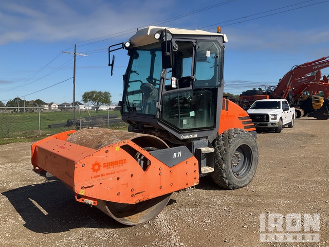 2017 Hamm H7i Smooth Drum Compactor in Port Arthur, Texas, United ...
