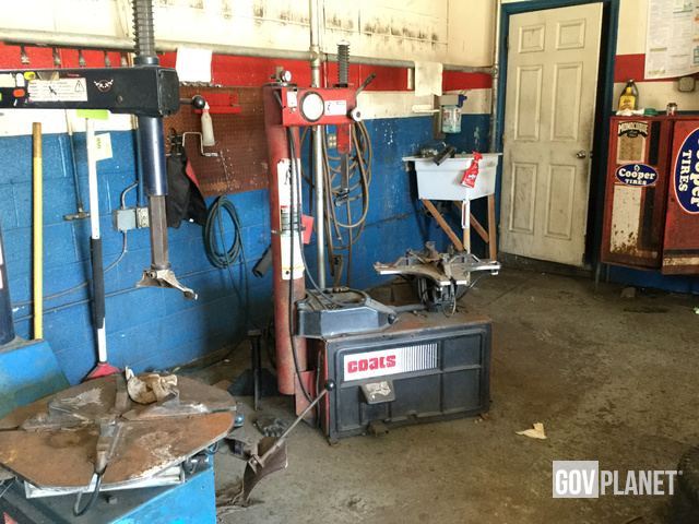 Coats 5060E Rim Tire Clamp Machine - L-004 in Aston, Pennsylvania ...