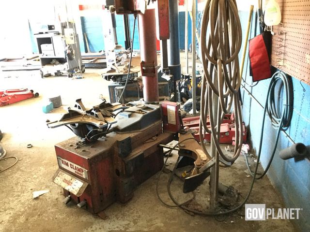 Coats 5060E Rim Tire Clamp Machine - L-004 in Aston, Pennsylvania ...