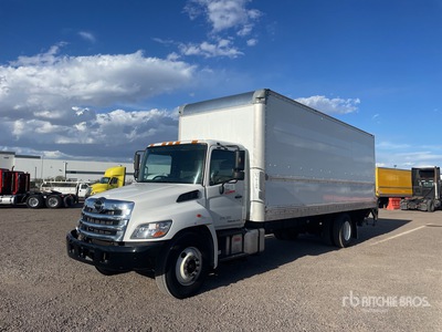 2017 Hino 268 4x2 Moving Furgonetka