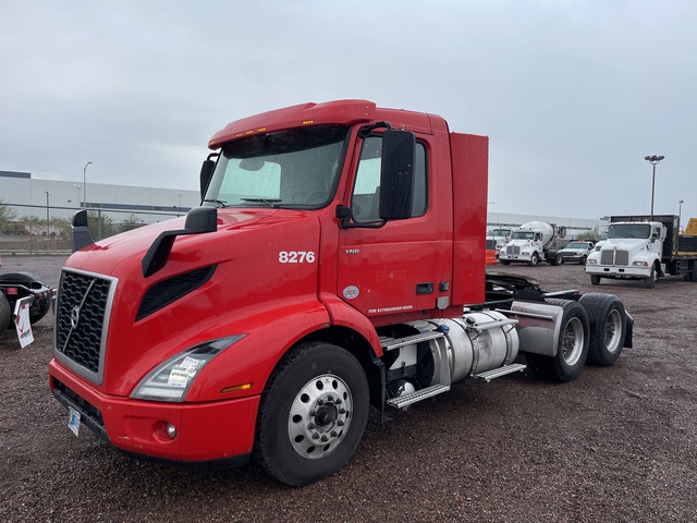 2021 Volvo VNR 6x2 T/A Day Cab Truck Tractor