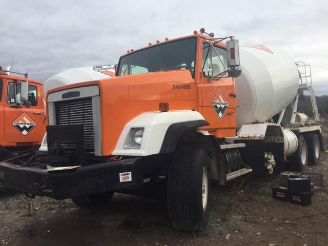 1990 Freightliner T/A Mixer Truck 1990 Freightliner T/A Mixer Truck