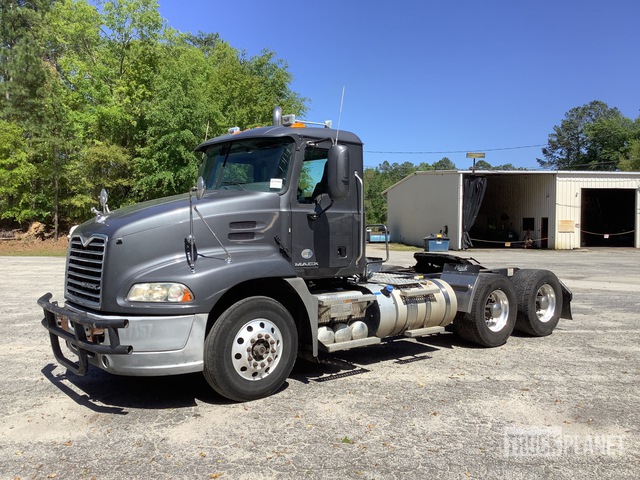 2017 Mack CXU613 6x4 T/A Day Cab Truck Tractor in Bainbridge, Georgia ...