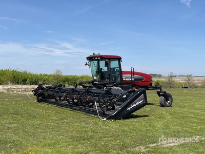 2008 Westward M100 35 ft Swather Andaineuse