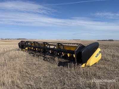 New Holland 720CG 30 ft Rigid Tête de moissonneuse/batteuse