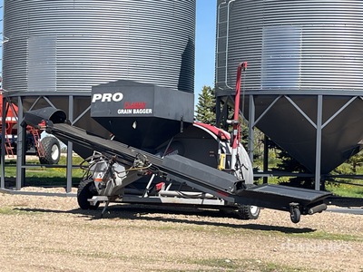 2008 Arc Alloy 810 10 ft Pro Grain Bagger