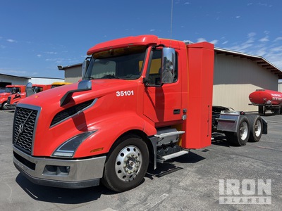 2020 Volvo VNL CNG 6x4 3-Achs Sattelzugmaschine