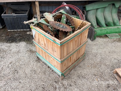 Quantity of (24) John Deere x 14.5 in Bolt on Wave Disc Coulters