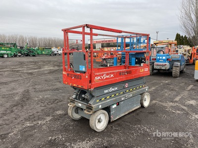 2014 Skyjack SJ3220 Electric Scissor Lift