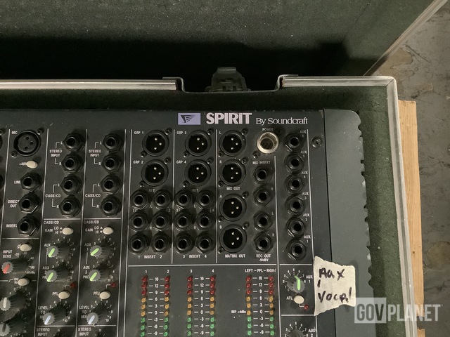 Soundcraft Spirit Live 4/2 Mixer - 4-002 in Harrisburg