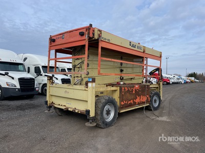 2015 JLG 80SL 4x4 Diesel Scissor Lift
