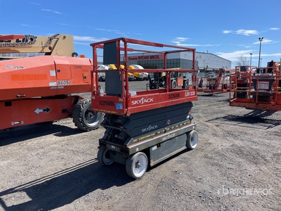 2014 Skyjack SJIII3226 Electric Scissor Lift