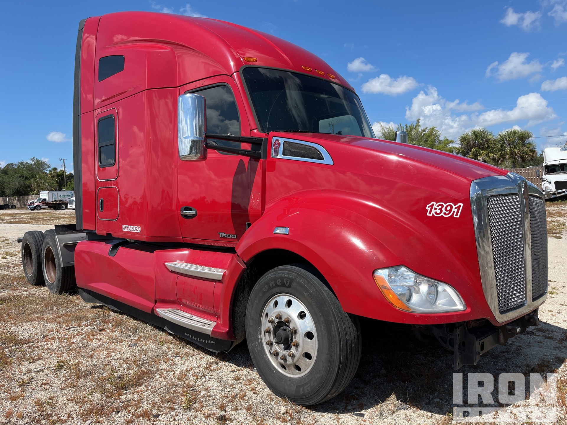 2018 Kenworth T680 6x4 T/A Sleeper Truck Tractor in Fort